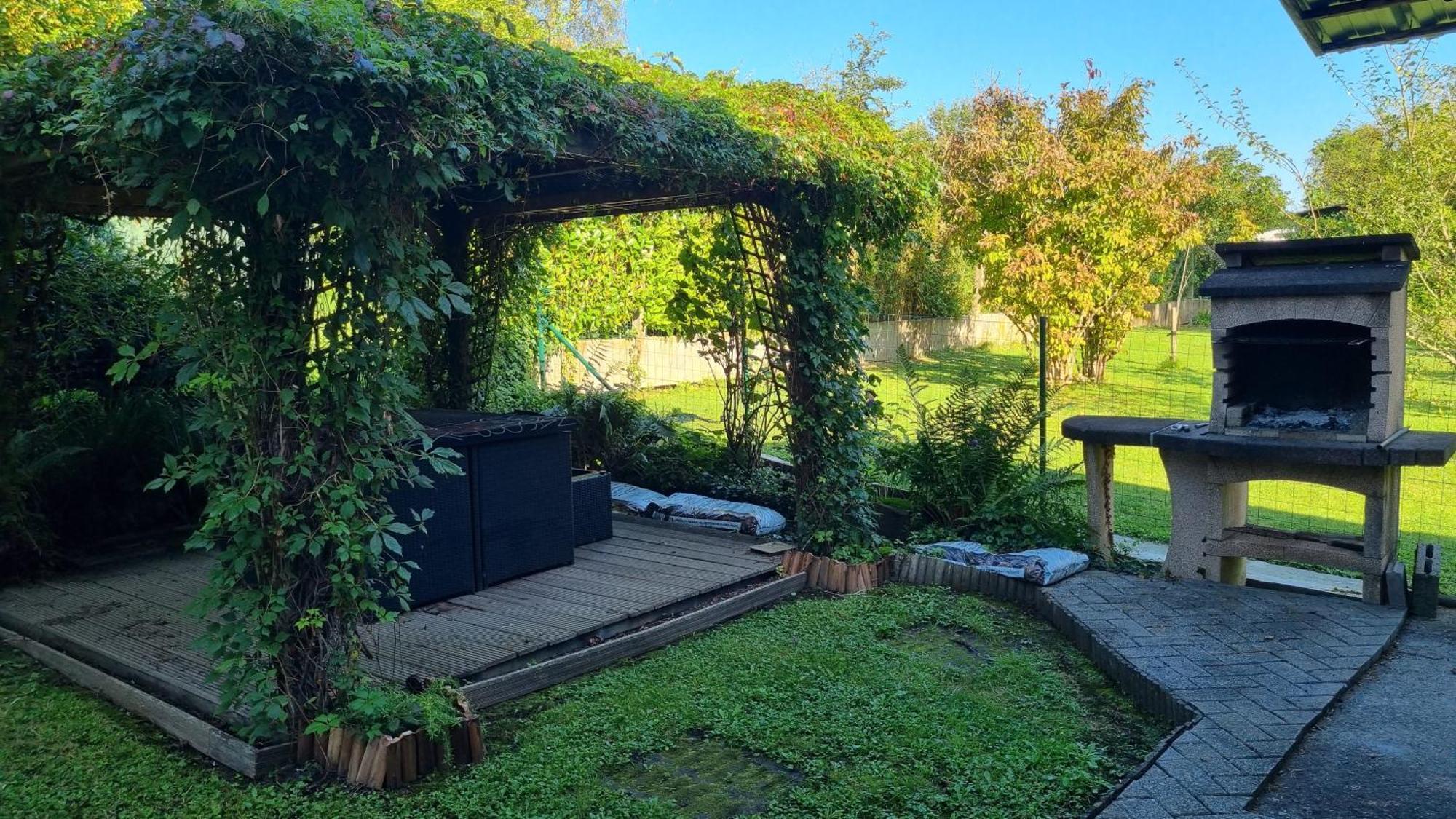 Vila L Orchidee Dinant Exteriér fotografie